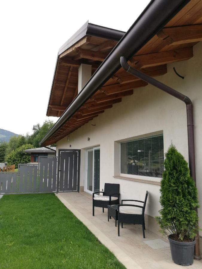 A&G Apartment Aosta - Elegante Casa 100 Mq Su Due Piani Con Wi-Fi-Giardino-Parcheggio Exteriör bild