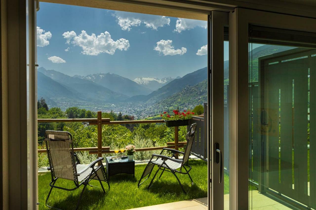A&G Apartment Aosta - Elegante Casa 100 Mq Su Due Piani Con Wi-Fi-Giardino-Parcheggio Exteriör bild